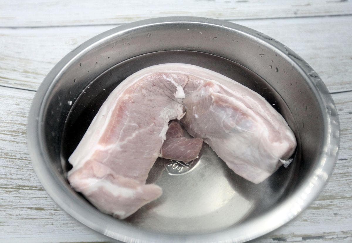 肉类焯水这样做：三步提升口感与卫生