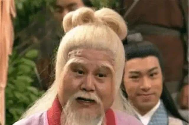 天龙八部里，丁春秋与慕容复同为一流高手，谁更胜一筹？