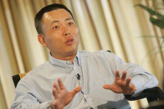 段永平“空仓”事件解读：投资大师的期权操作与市场判断