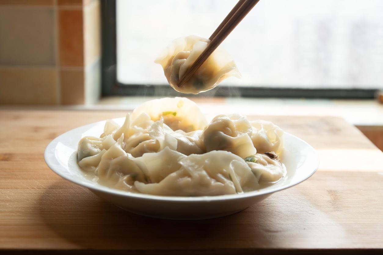 皮烂馅无味的饺子是最可怕的食物——如何包出鲜味十足的完美水饺？