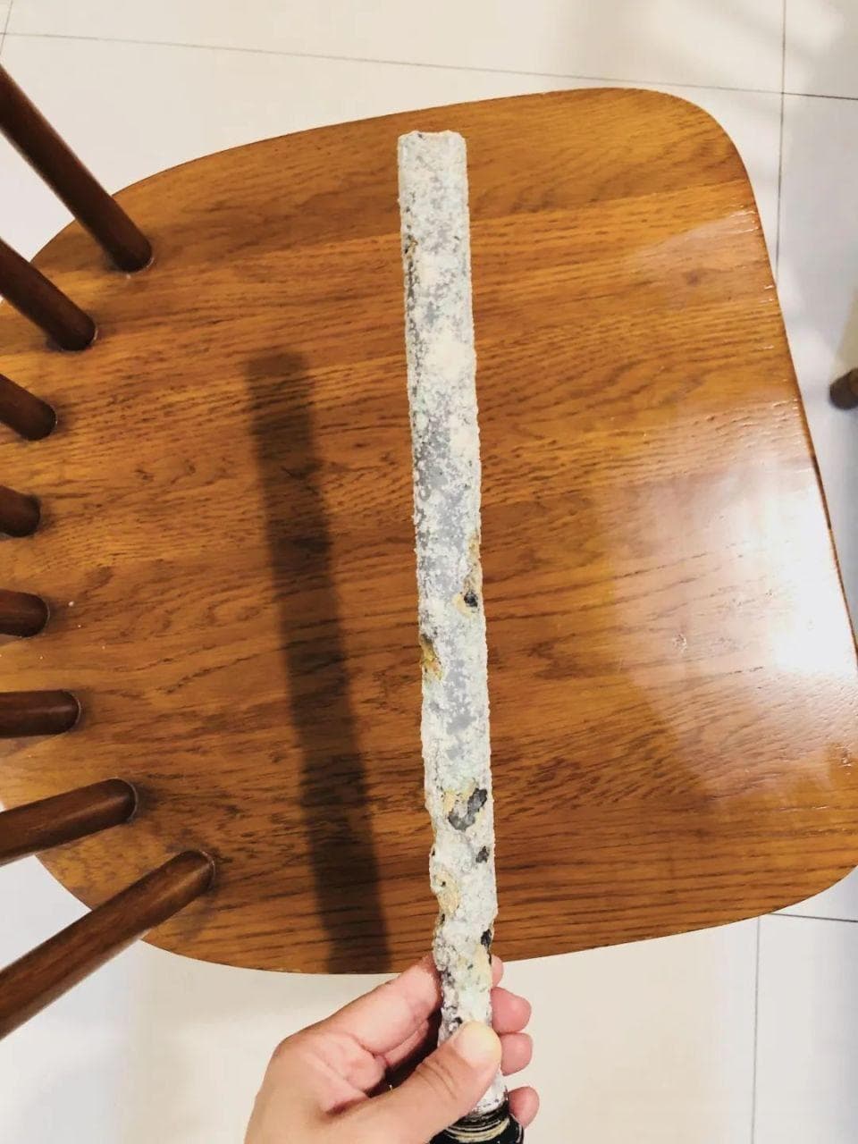 电热水器一年就结满水垢？原因和解决方法全解析