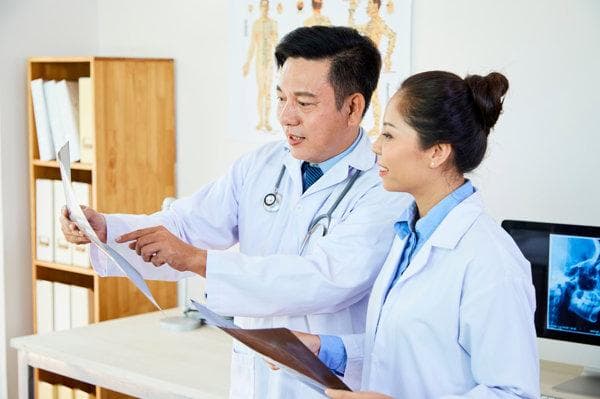 做颈动脉检查挂什么科