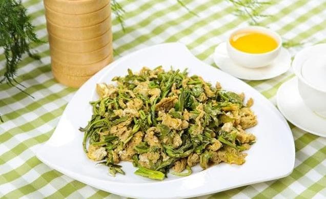 香椿焯水别再做！教你正确做法，保持鲜香浓郁，色泽翠绿无黑斑
