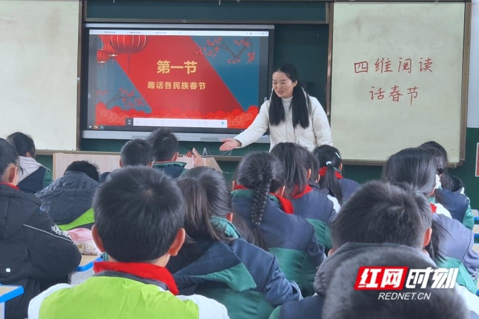 以书香浸润校园 用阅读点亮成长