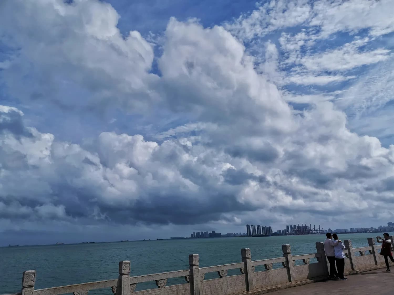 湛江气候揭秘：热带还是亚热带？