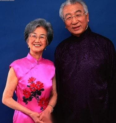 老年夫妻该如何相处？专家解析银发离婚潮背后的原因与对策