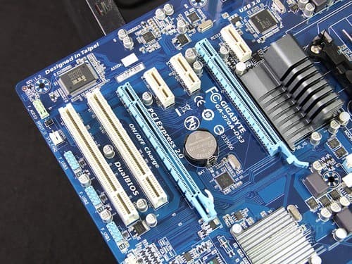 GT730显卡安装指南：从插槽选择到性能优化