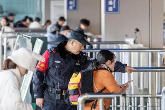 长三角铁路持续优化服务举措