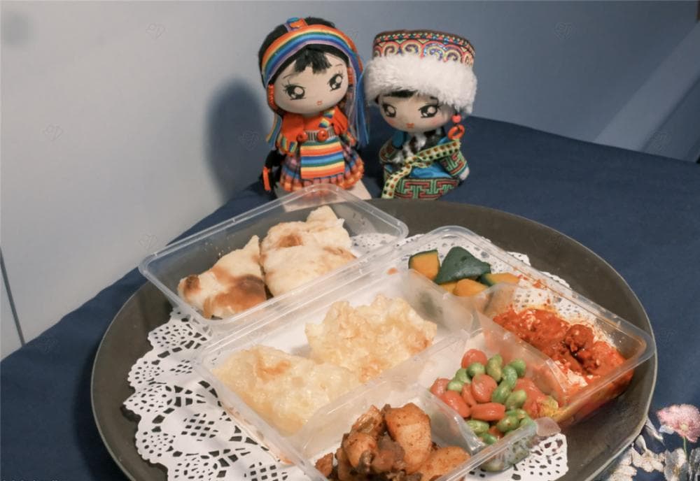 下单现炒，趁热上车！昆铁热链盒饭大理风味上线