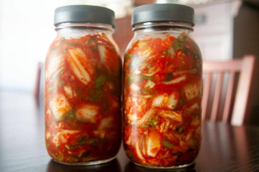 自制韩国泡菜（Kimchi）：从选材到发酵的完整指南