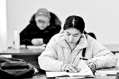 从“应试筛选”到“能力导向” 研究生复试招录改革走向多样化