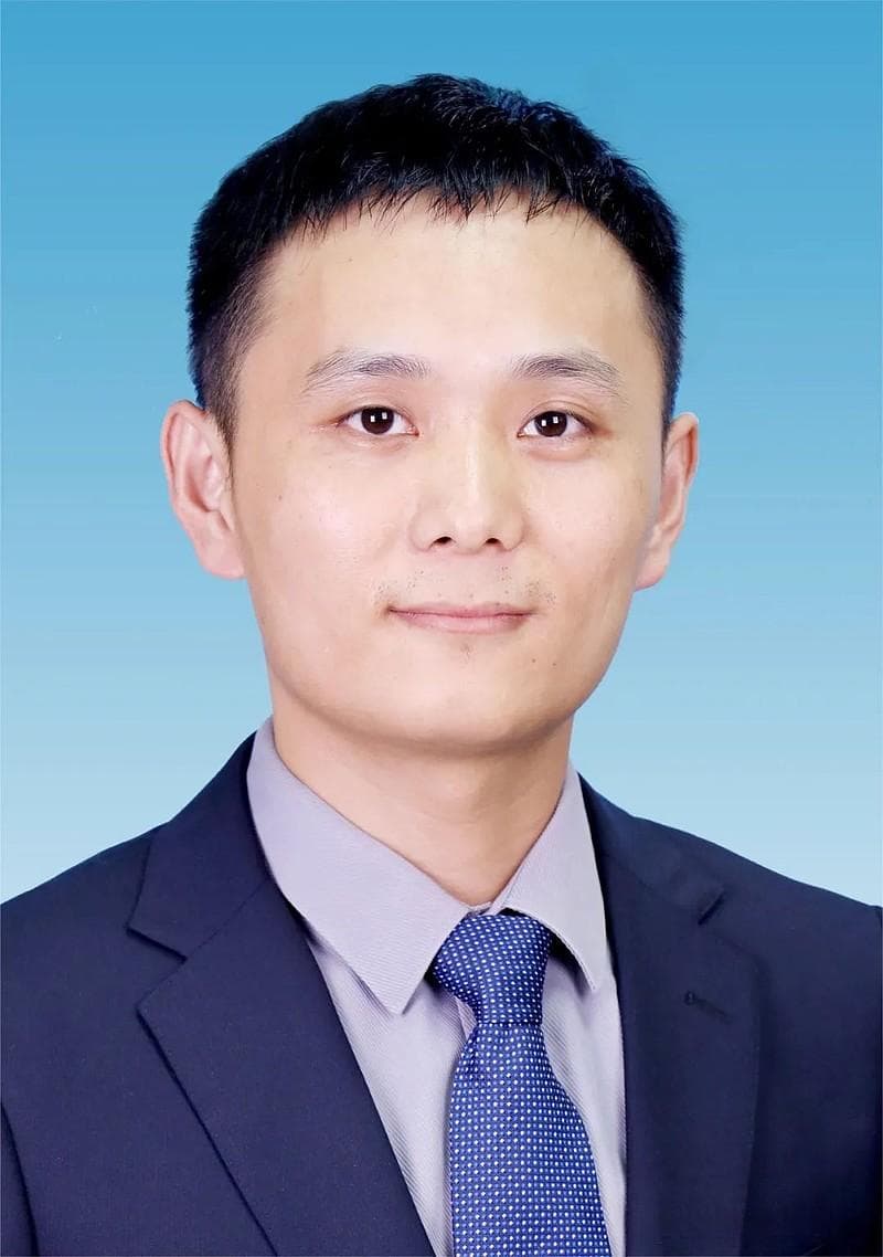 从清华化工到团省委书记：黄巍的成长之路