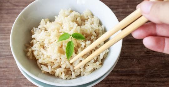 泰国香米：营养价值、功效、禁忌与食用方式