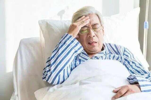医生坦言：查脑梗，这4项检查就够了，别再乱花冤枉钱了！