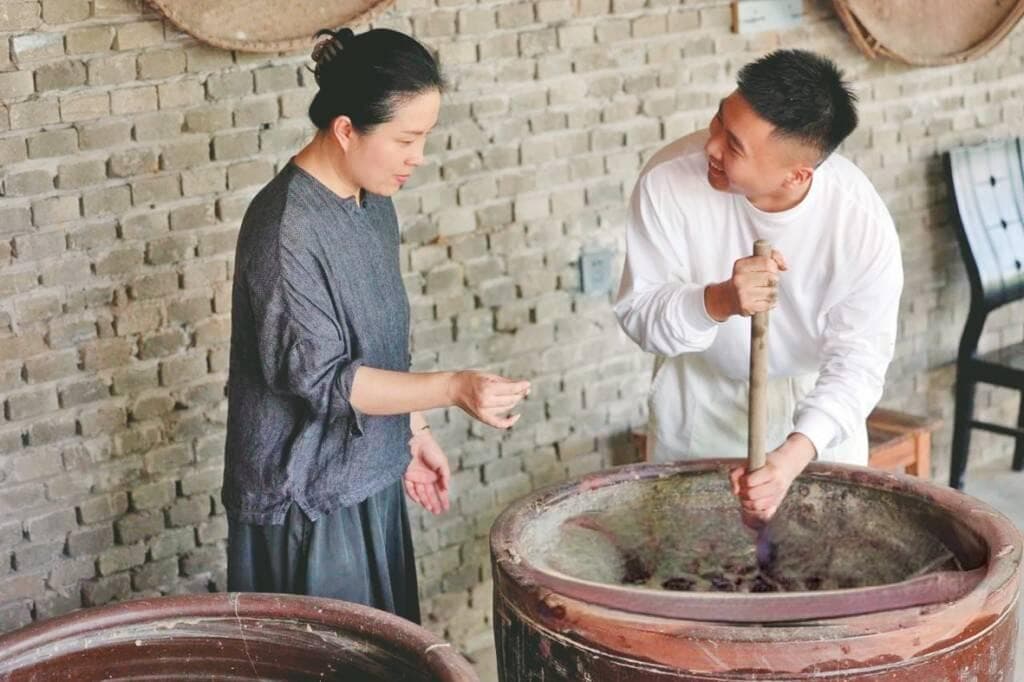 300多年后 “芜湖浆染”再引时尚