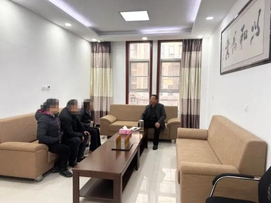 婆媳矛盾引发离婚纠纷，家事调解员巧化心结