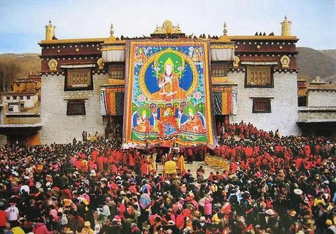 七月末“地藏节”，民俗禁忌与传统文化