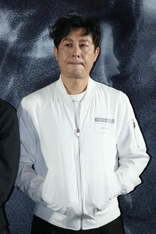 张颂文：从底层逆袭的演技派，巩俐为何对他青睐有加？