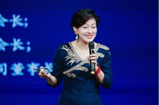 杨澜、李少红谈女性领导力：从包容到赋能