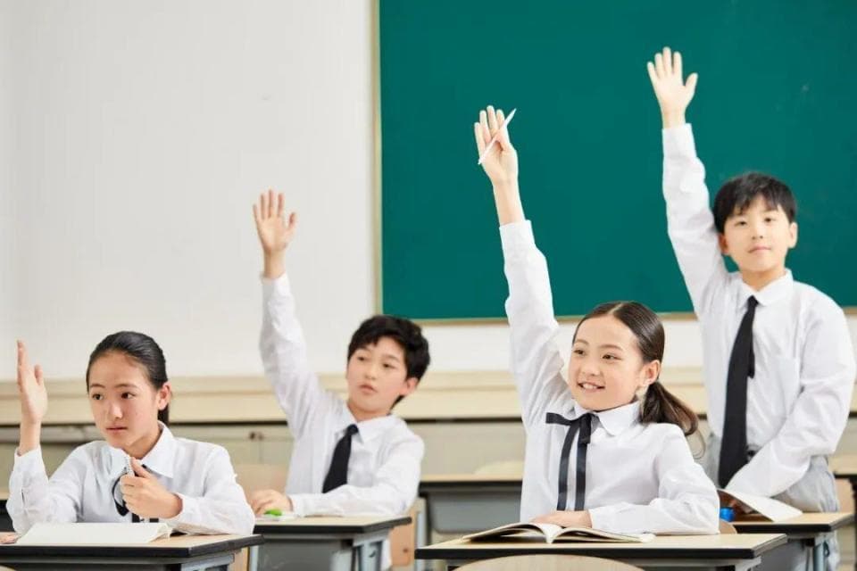如何营造良好的课堂氛围？
