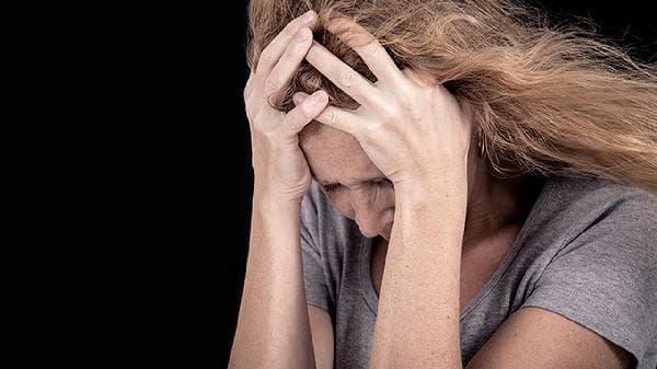 INTJ型人格女生特点：理性独立的深层解析