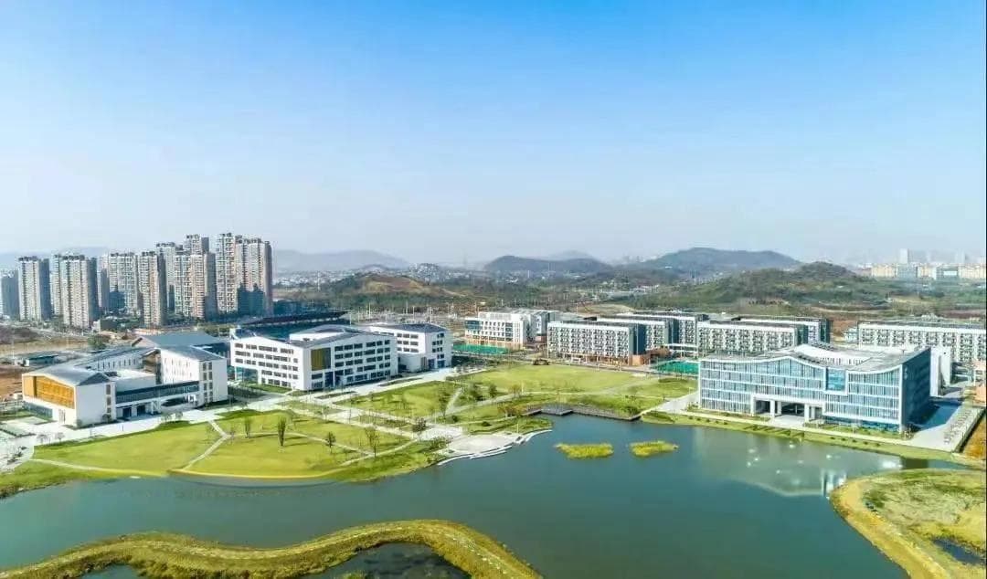 苏南的县城，为何藏着这么多知名大学？