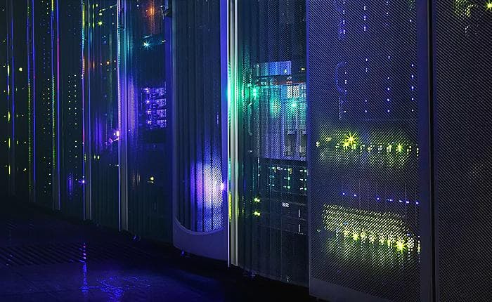 SSD RAID 有哪些优势？