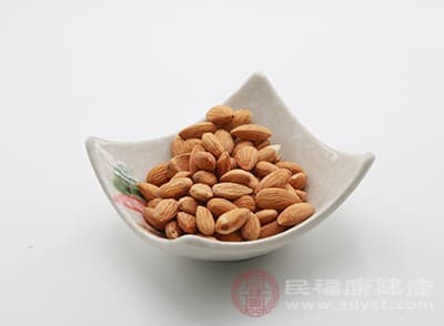 杏仁的好处 常吃这种食物对消化系统好