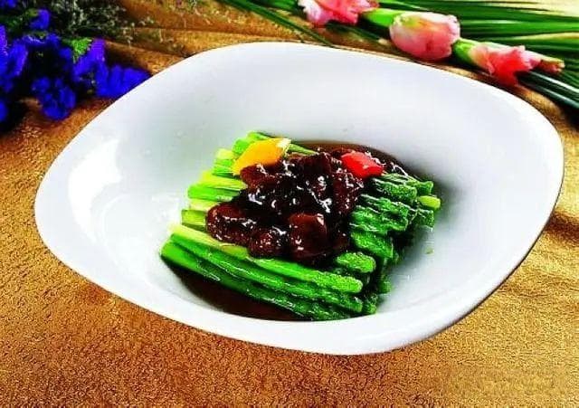 炒芦笋需要焯水吗
