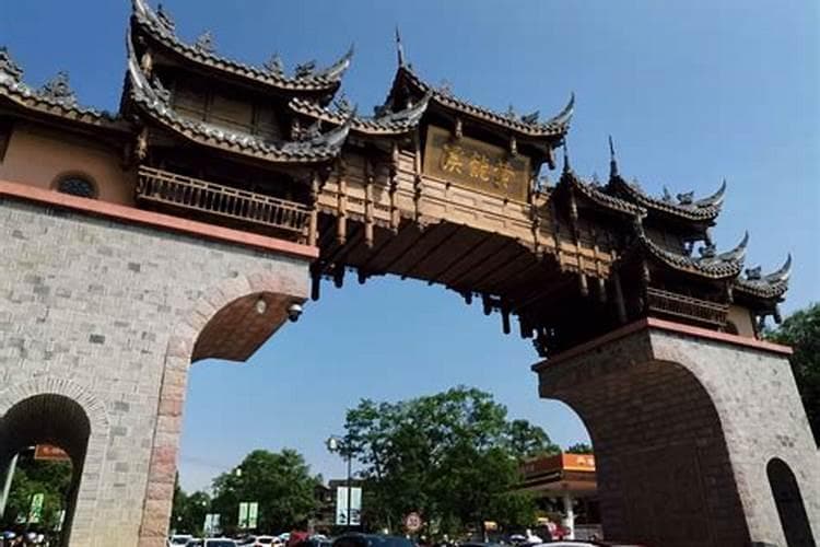 八字算命中的时间计算：是否需要考虑时差？