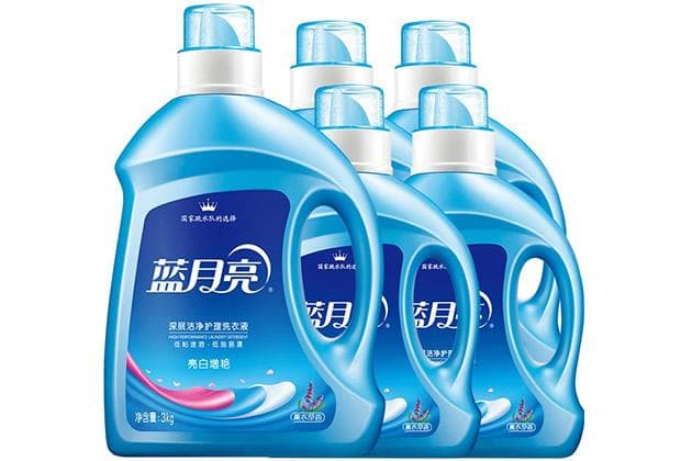 机洗洗衣液用量指南：用量、好处及科学使用方法