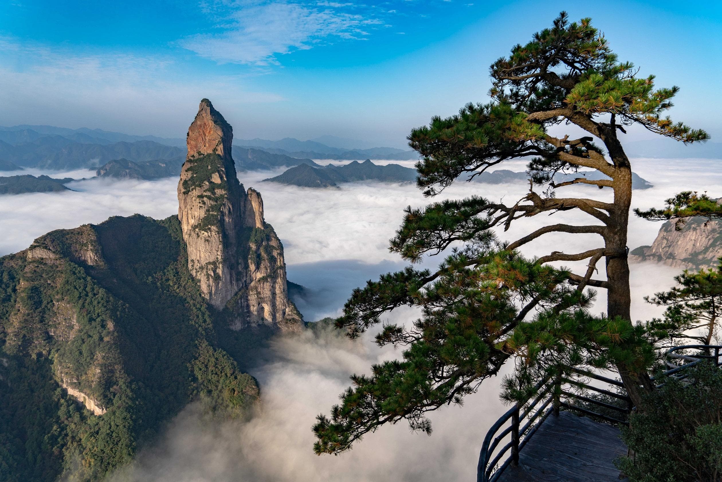 神仙居：台州的5A级景区，火山流纹岩地貌与自然景观的完美结合