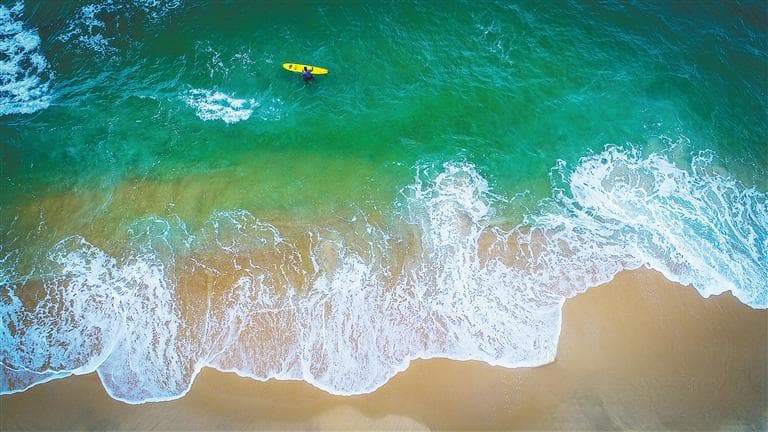 海浪拍岸、黎歌悠扬……“声游海南”专列来了！