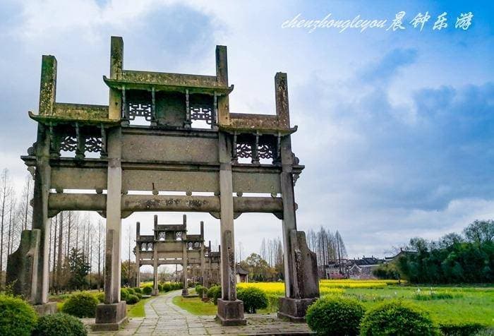 “忠孝节义”俱全的牌坊群，就在安徽歙县棠樾村，来听故事品历史