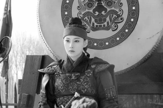 巾帼英雄梁红玉：从军中营伎到抗金女英雄，她的一生有多传奇？