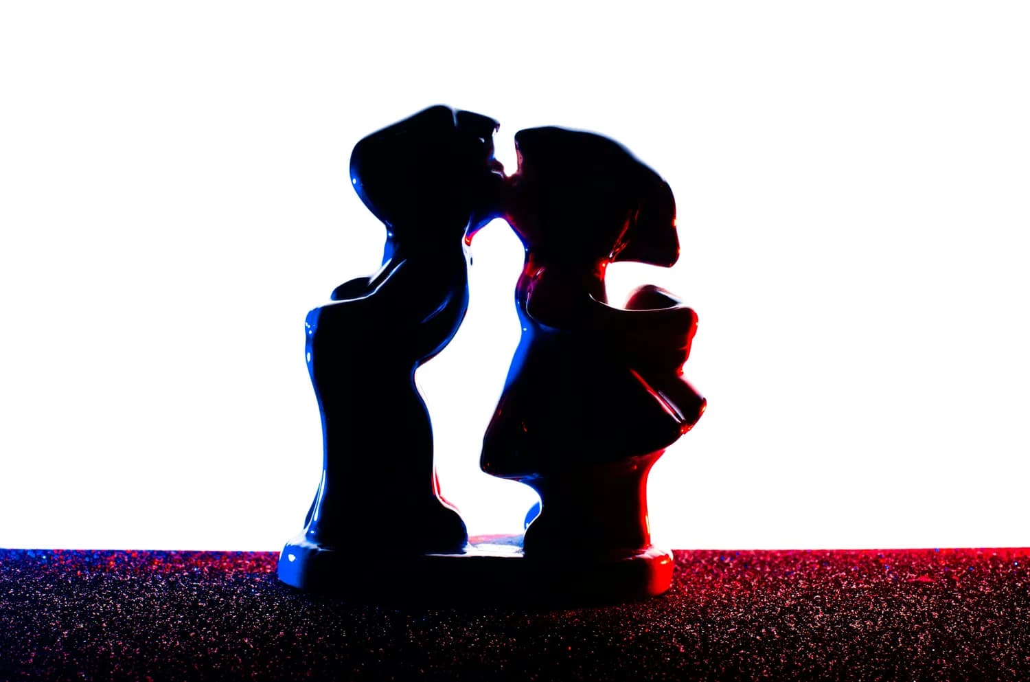 《棋逢对手》：职场心理博弈与成长的双重奏