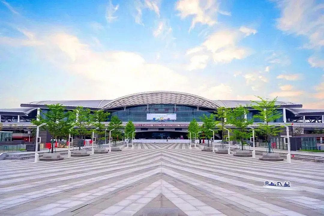 直达市区！广州到佛山仅需15分钟