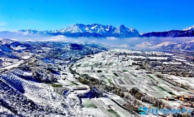临夏冬韵：赏冰雪盛景，品特色美食