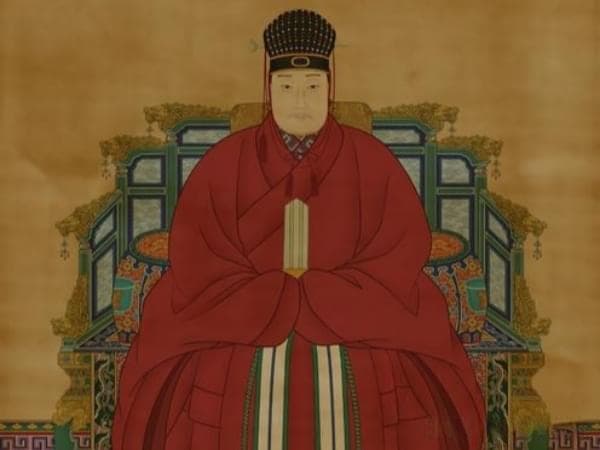 尚织汉服教育：古代天子的专属服饰，皮弁服的制作与穿着