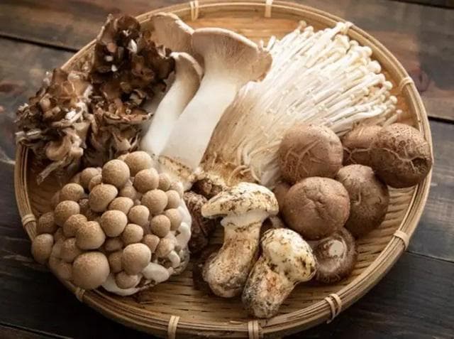 很多健康问题，都和缺少维生素D有关，8种食物可以多吃