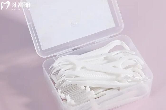 冲牙器可以代替牙线吗？不可替代，两者各有优势