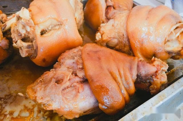 炖肘子需要多长时间炖烂？三种锅具炖煮时间详解