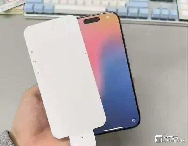 华强北外版二手苹果iPhone有锁机的兴衰：从风靡到禁售