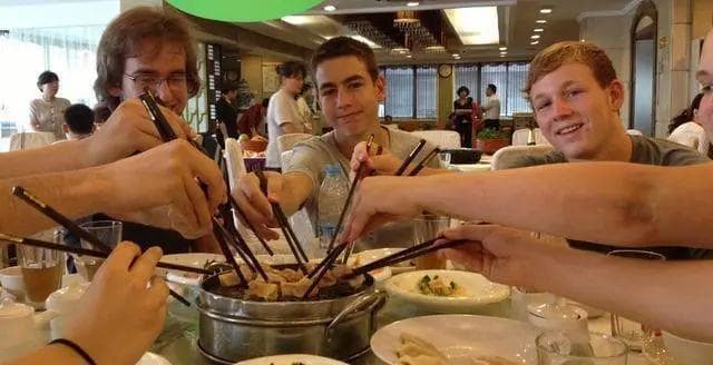 中餐在国外到底有多受欢迎？｜国际旅游