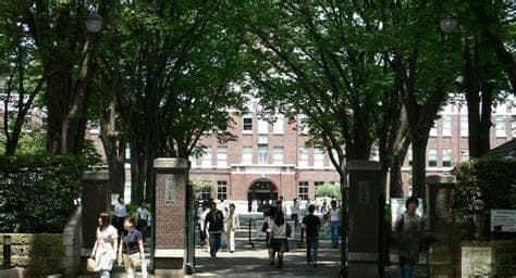 中国留学生正在涌入日本精英阶层，为什么那么多人选择去日本留学？