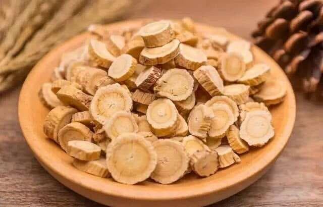 黄芪能否治疗肾病？看肾内科医生怎么说