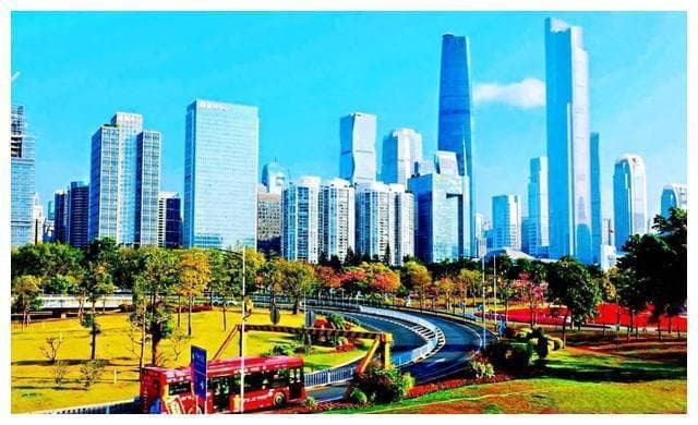 11个万亿省会城市首位度解析：成都领跑，南京垫底