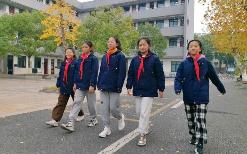 每一个都珍贵！“宝藏老师”连续12年给学生创意评语“十二式”