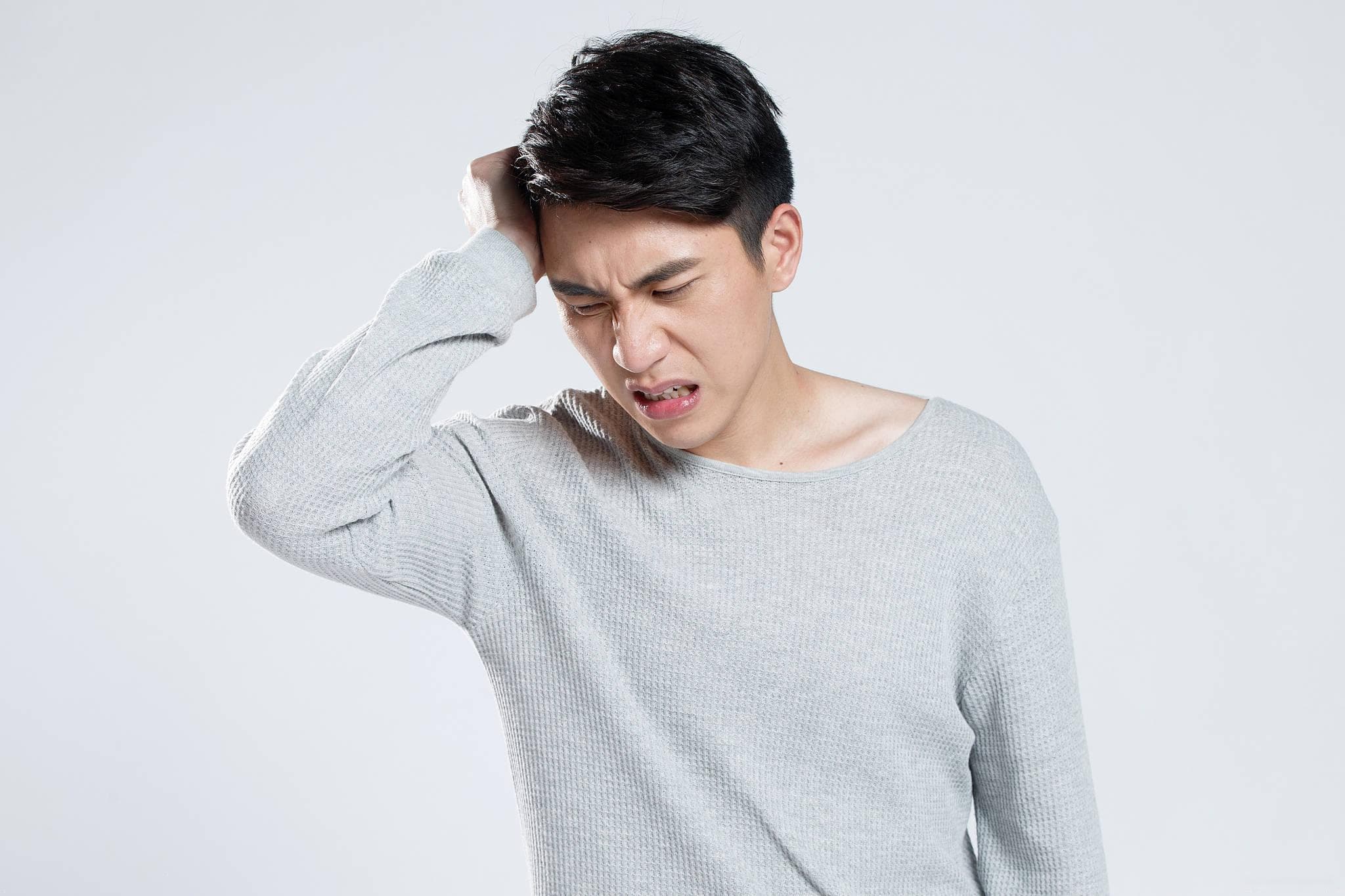 身体这些异常可能是脑梗预警，及早发现能救命