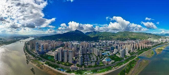 马尾：一马当先立潮头 赓续奋斗谱新篇
